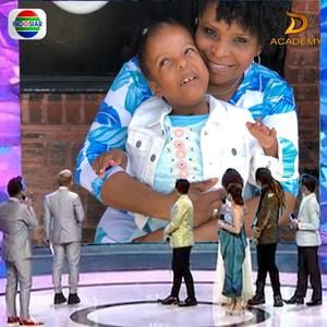 Meet your Posher, Monique